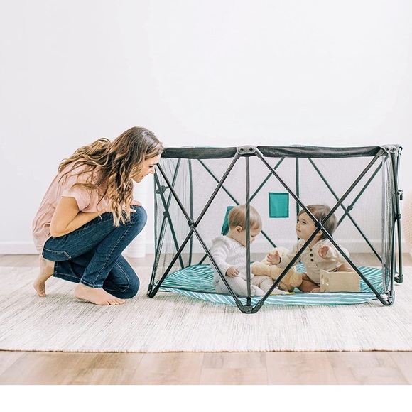 BABY DELIGHT PORTABLE PLAY YARD WITH CANOPY ๐๐ - Picture 3 of 4